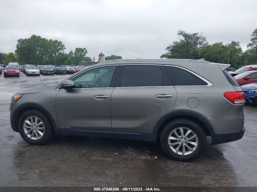 2016 KIA SORENTO LX - 5XYPGDA59GG035782