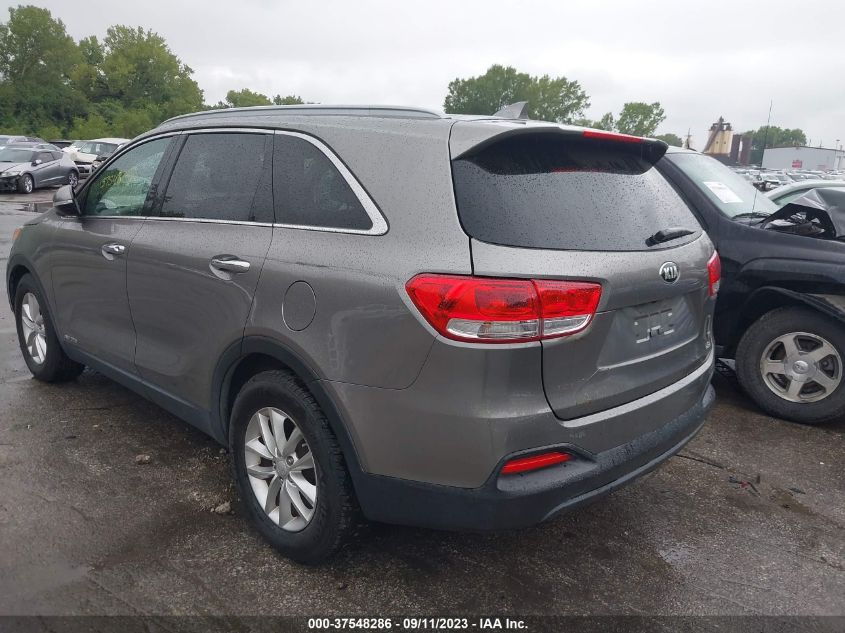 2016 KIA SORENTO LX - 5XYPGDA59GG035782