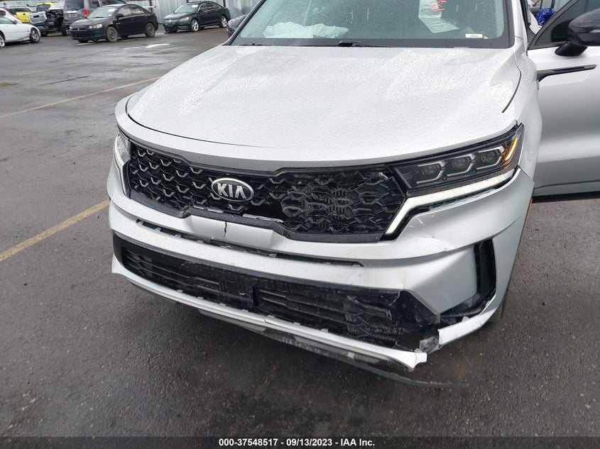 VIN 5XYRKDLF0MG025733 2021 KIA SORENTO SX