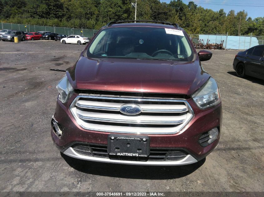 2018 FORD ESCAPE SE - 1FMCU9GD3JUA60035