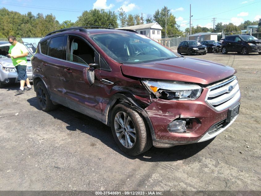 2018 FORD ESCAPE SE - 1FMCU9GD3JUA60035