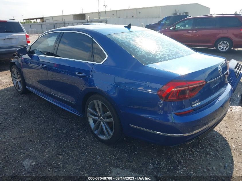 2017 VOLKSWAGEN PASSAT R-LINE - 1VWDT7A31HC080152