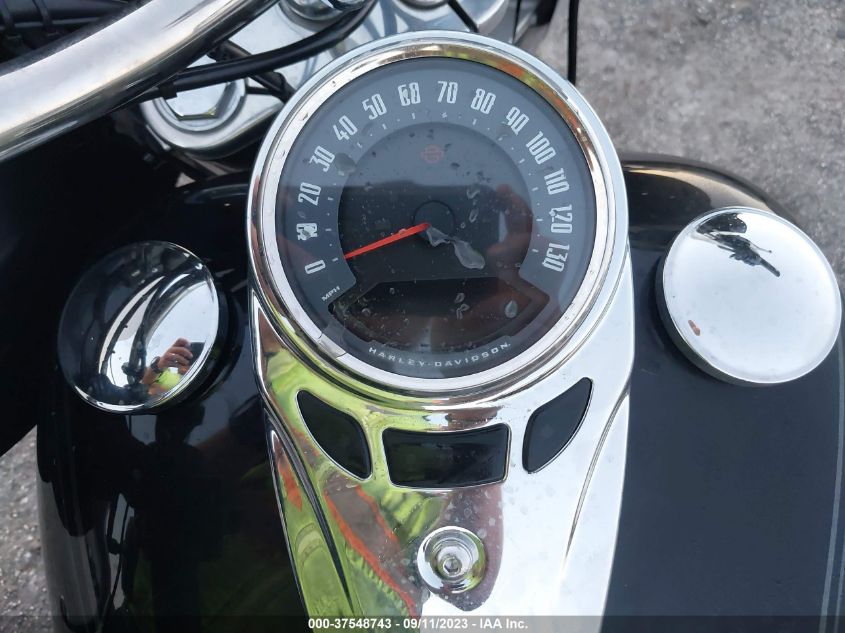 2018 HARLEY-DAVIDSON FLDE DELUXE - 1HD1YCJ19JC056734