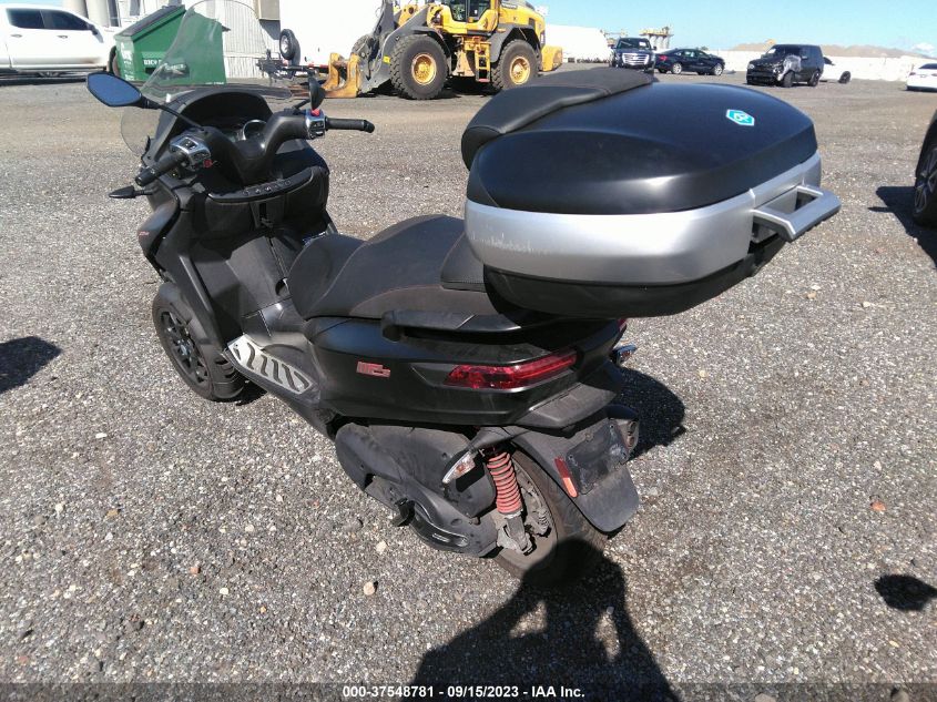 2021 PIAGGIO MP3 500 - ZAPTA10X6M5000167