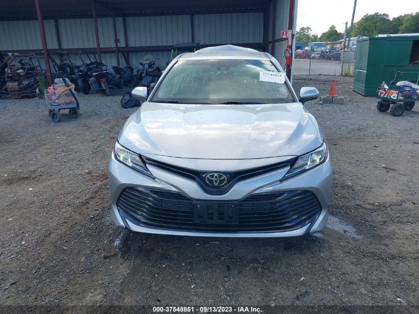 2018 TOYOTA CAMRY LE/SE/XLE/L - 4T1B11HK0JU112353