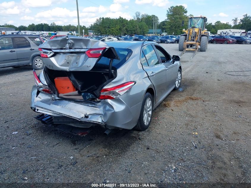 2018 TOYOTA CAMRY LE/SE/XLE/L - 4T1B11HK0JU112353