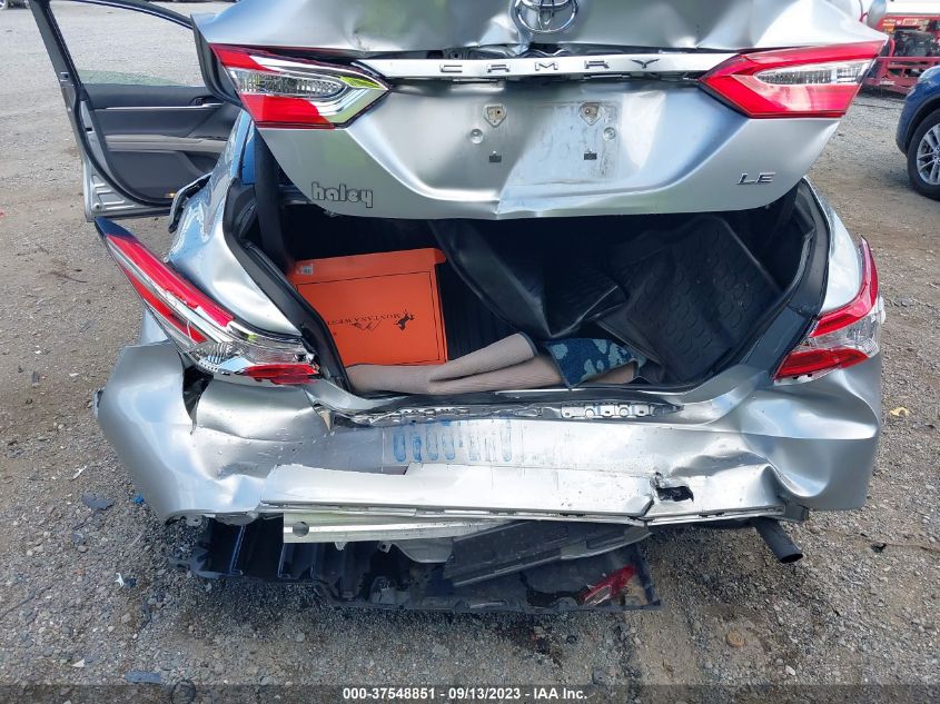 2018 TOYOTA CAMRY LE/SE/XLE/L - 4T1B11HK0JU112353