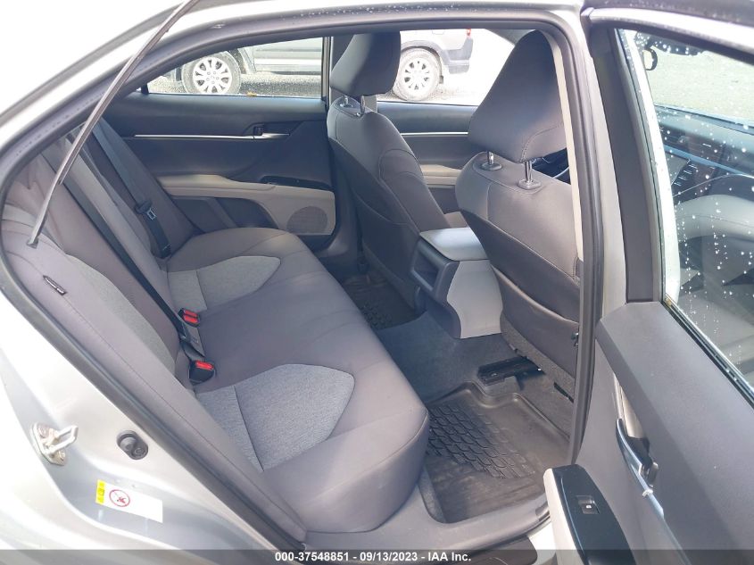 2018 TOYOTA CAMRY LE/SE/XLE/L - 4T1B11HK0JU112353