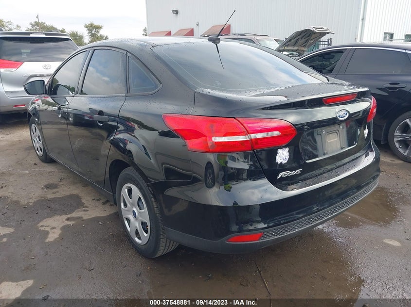 VIN 1FADP3E25HL332797 2017 FORD FOCUS S