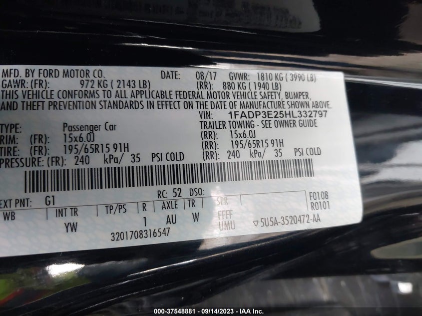 VIN 1FADP3E25HL332797 2017 FORD FOCUS S