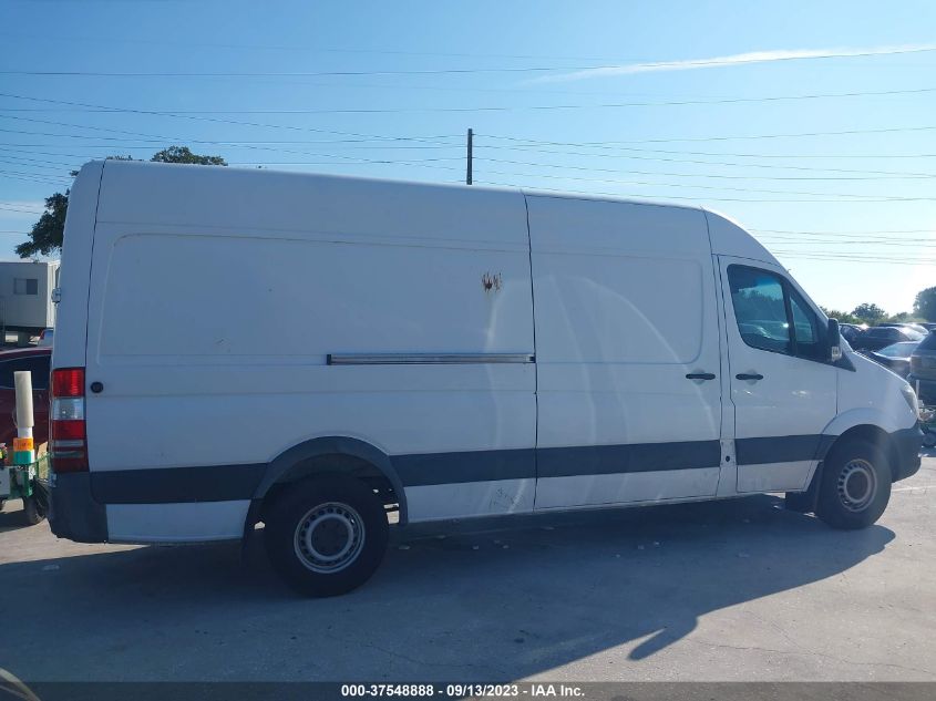 2014 MERCEDES-BENZ SPRINTER CARGO VANS WD3PE8DC8E5858131