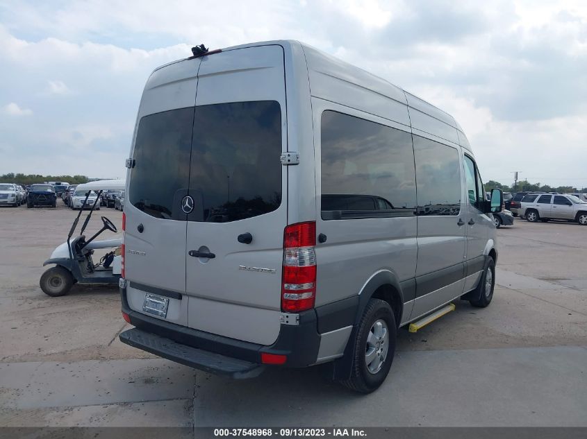 2016 MERCEDES-BENZ SPRINTER PASSENGER VANS WDZPE7DD6GP231881