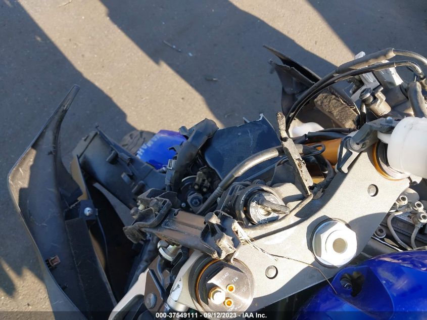 2019 YAMAHA YZFR6 C JYARJ28Y5KA001910