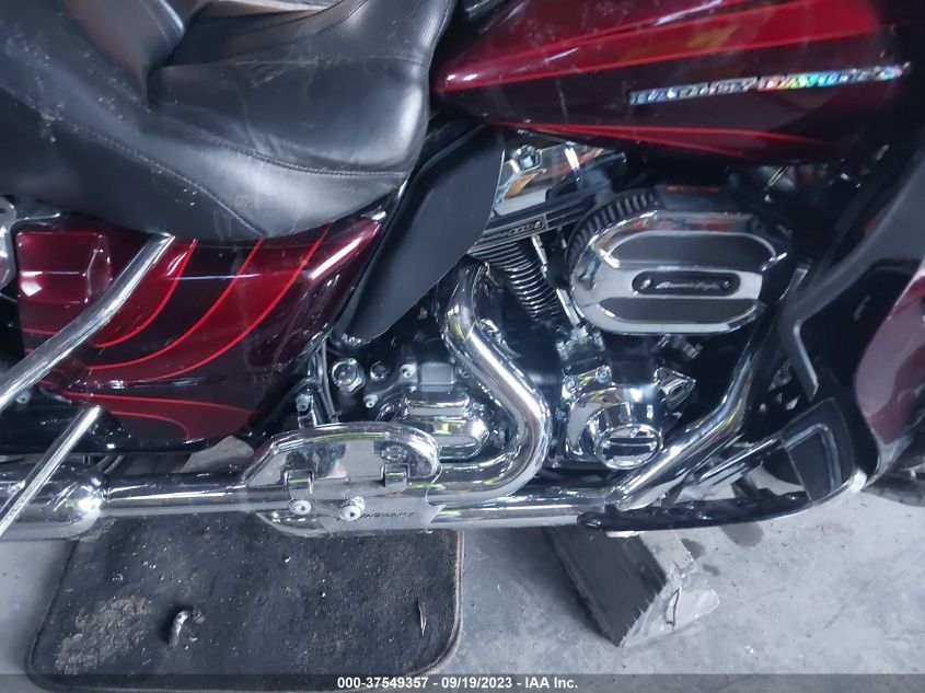 2015 HARLEY-DAVIDSON FLTRUSE CVO ROAD GLIDE 1HD1TAN15FB958968