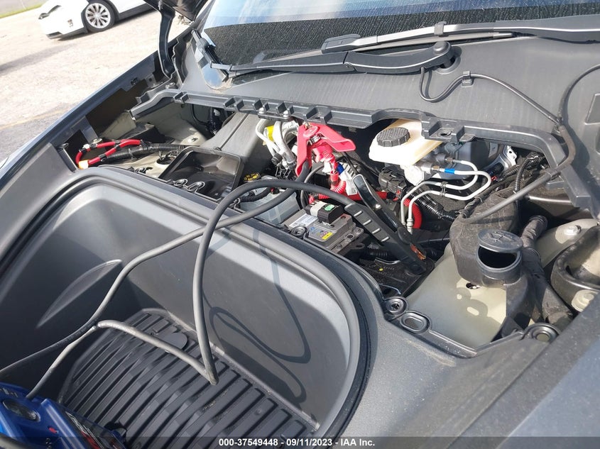 VIN 7SAYGDEF5NF570820 2022 TESLA MODEL Y