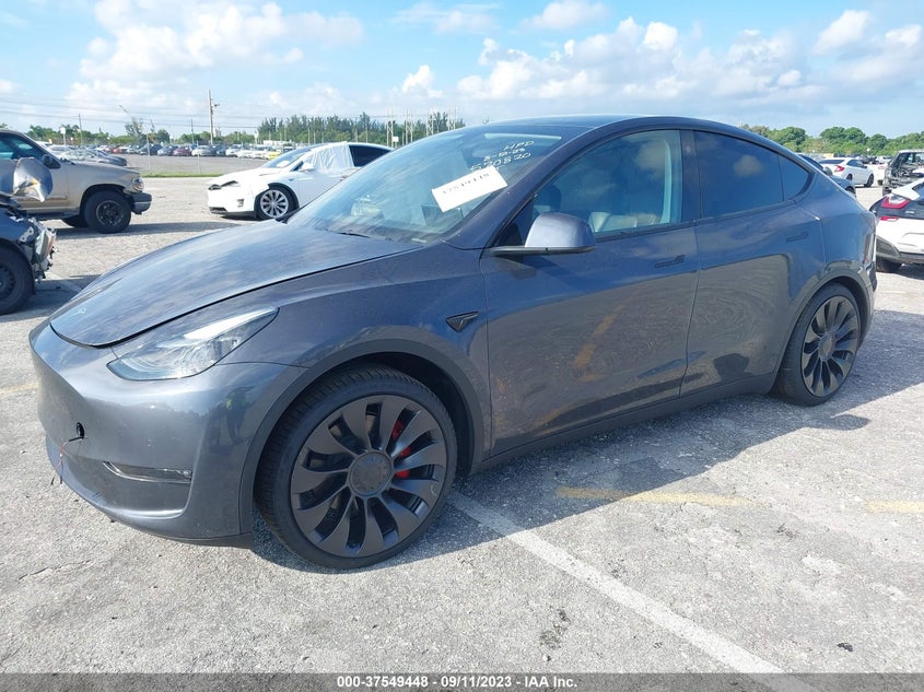 VIN 7SAYGDEF5NF570820 2022 TESLA MODEL Y