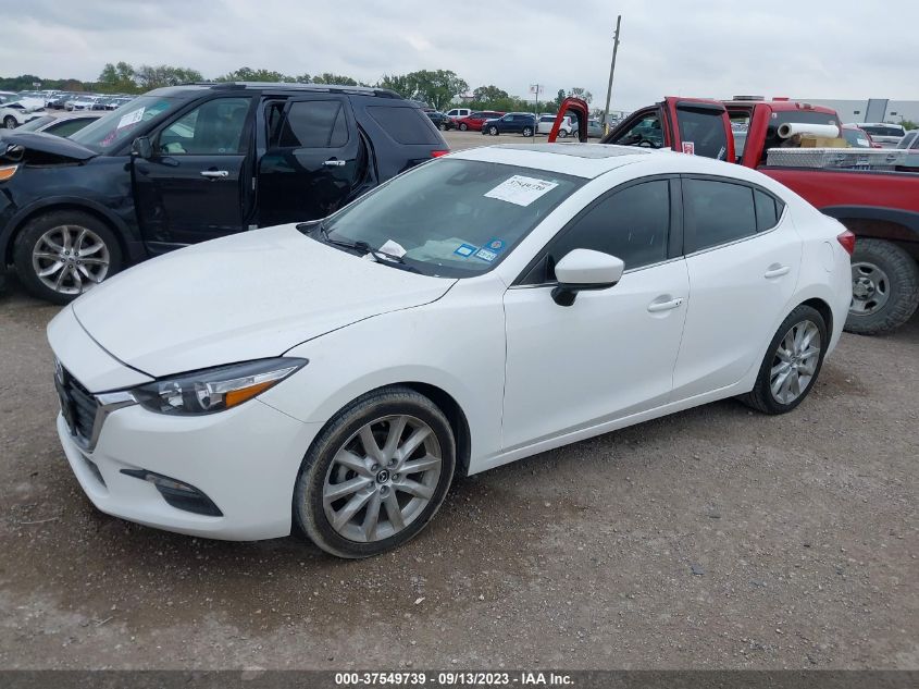 2017 MAZDA MAZDA3 4-DOOR TOURING 3MZBN1V73HM117664