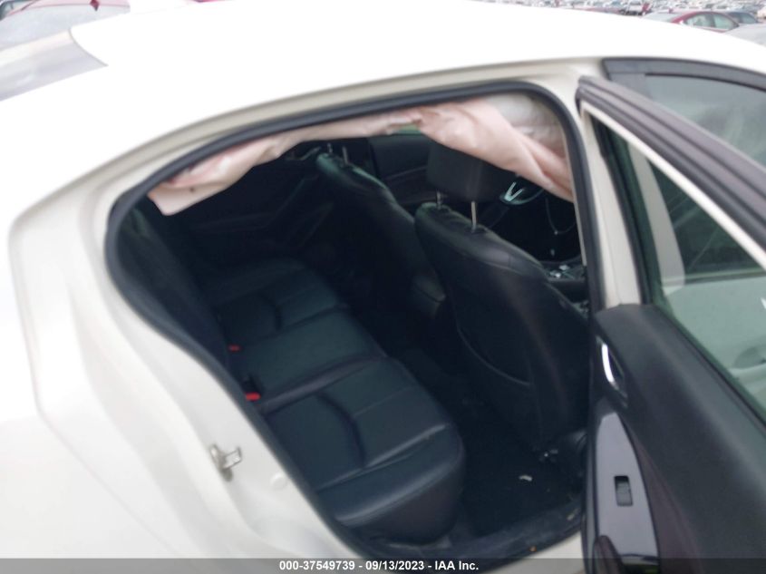 2017 MAZDA MAZDA3 4-DOOR TOURING 3MZBN1V73HM117664