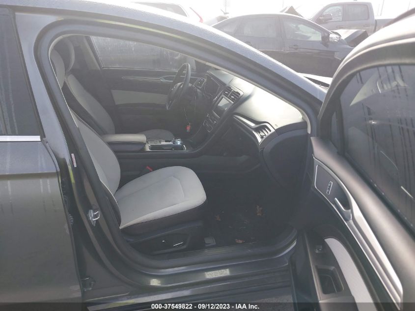 2019 FORD FUSION SE - 3FA6P0HD5KR249383