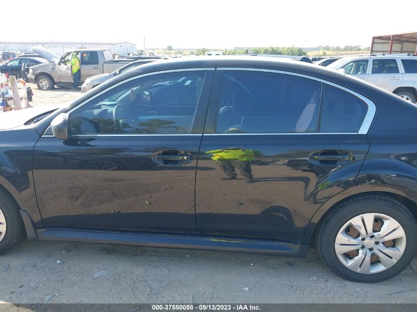 2013 SUBARU LEGACY 2.5I - 4S3BMCA69D3048943
