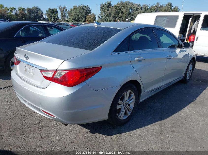 2013 HYUNDAI SONATA GLS PZEV - 5NPEB4AC9DH680280