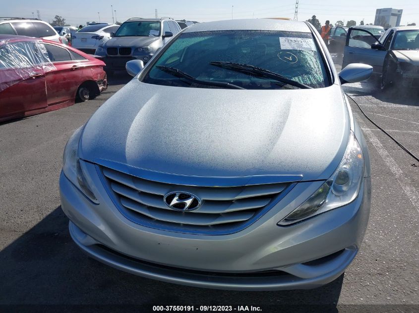 2013 HYUNDAI SONATA GLS PZEV - 5NPEB4AC9DH680280