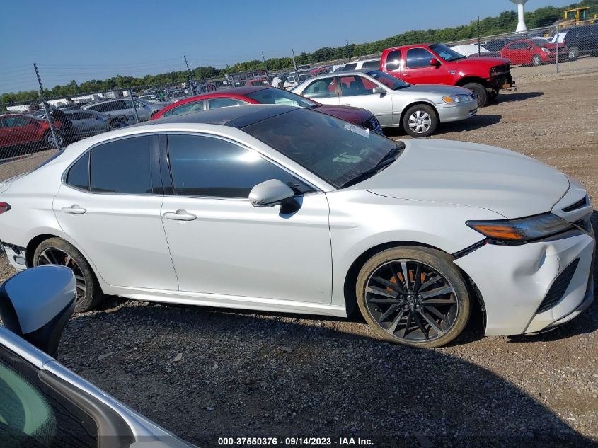 2018 TOYOTA CAMRY XSE - 4T1B61HK0JU079761