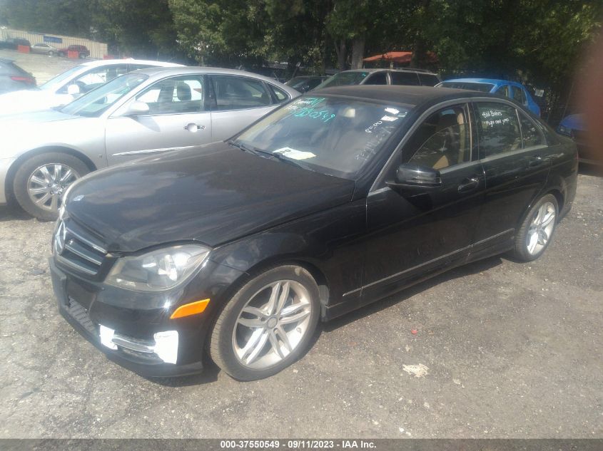 2014 MERCEDES-BENZ C-CLASS C 250 - WDDGF4HB1ER315828