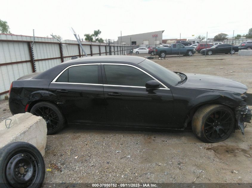 2015 CHRYSLER 300 LIMITED - 2C3CCAAG0FH779513