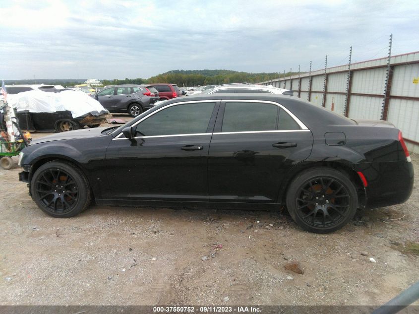2015 CHRYSLER 300 LIMITED - 2C3CCAAG0FH779513