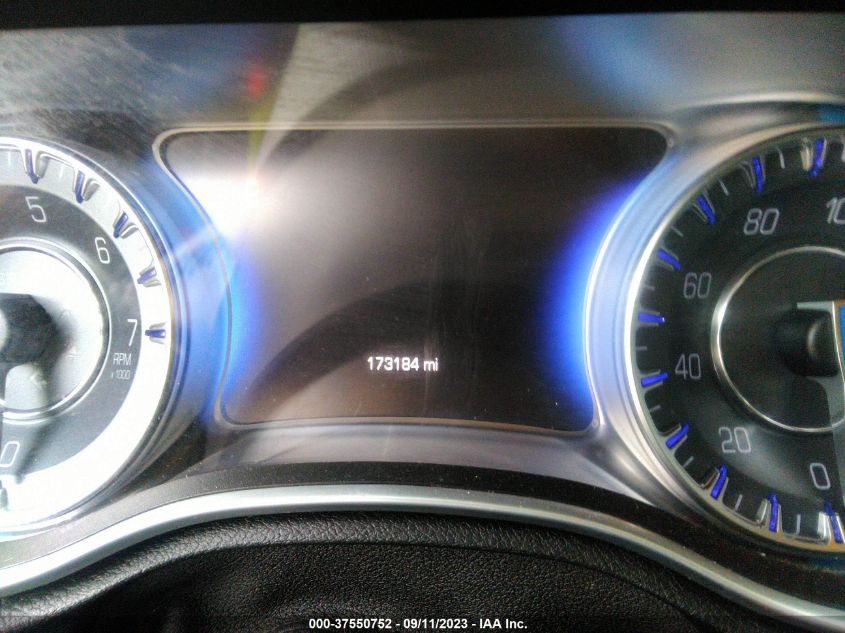 2015 CHRYSLER 300 LIMITED - 2C3CCAAG0FH779513