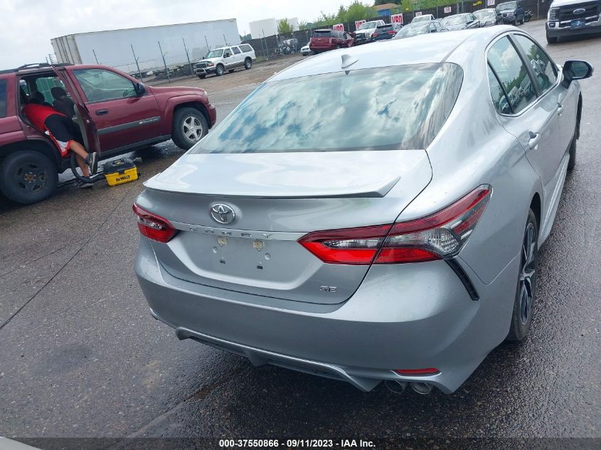2022 TOYOTA CAMRY SE - 4T1G11AK3NU618202