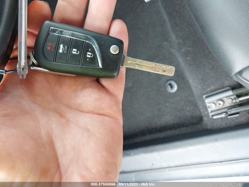 2022 TOYOTA CAMRY SE - 4T1G11AK3NU618202