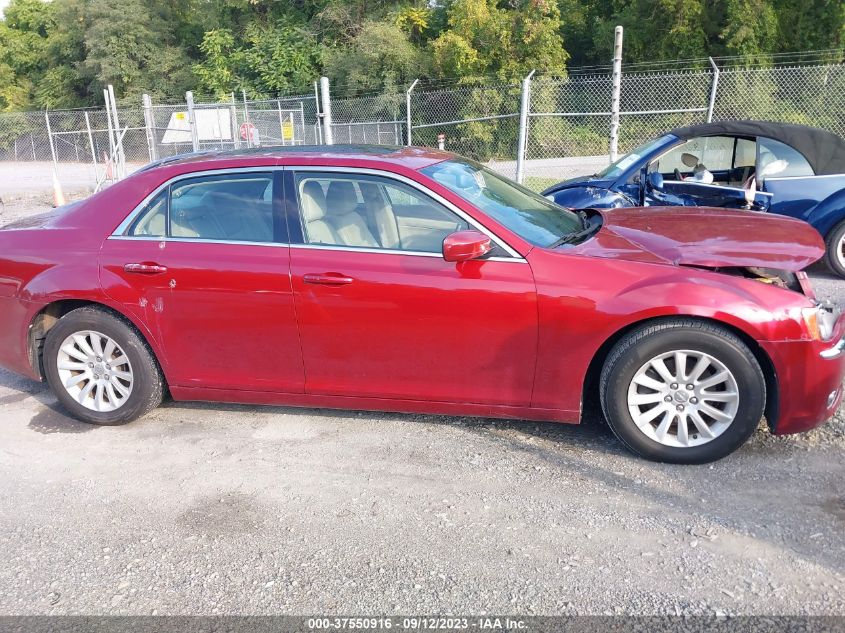 2013 CHRYSLER 300 - 2C3CCAAG4DH575116