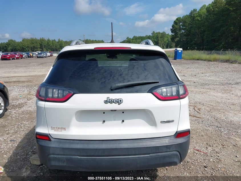VIN 1C4PJLCB8KD312637 2019 JEEP CHEROKEE LATITUDE