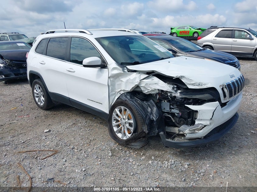 VIN 1C4PJLCB8KD312637 2019 JEEP CHEROKEE LATITUDE