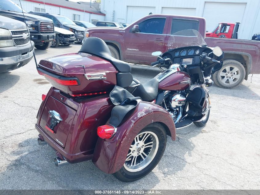 2015 HARLEY-DAVIDSON FLHTCUTG TRI GLIDE ULTRA 1HD1MAL19FB859893