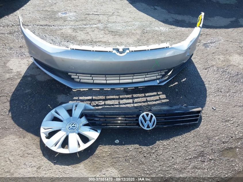 2014 VOLKSWAGEN JETTA SEDAN SE - 3VWD17AJ6EM247605