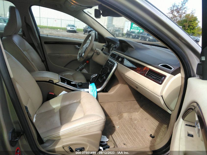 2013 VOLVO XC70 T6 - YV4902BZ2D1161851