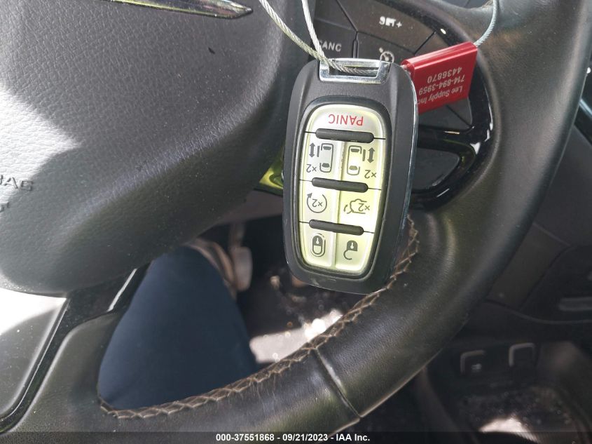 2019 CHRYSLER PACIFICA TOURING PLUS - 2C4RC1FG0KR583526