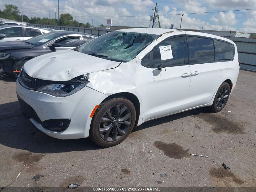 2019 CHRYSLER PACIFICA TOURING PLUS - 2C4RC1FG0KR583526
