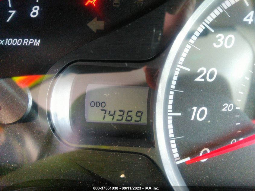 2013 TOYOTA SIENNA LE - 5TDKK3DC5DS310656