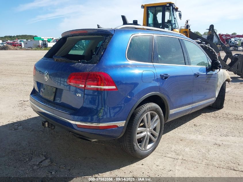 2016 VOLKSWAGEN TOUAREG LUX - WVGEF9BP8GD007067