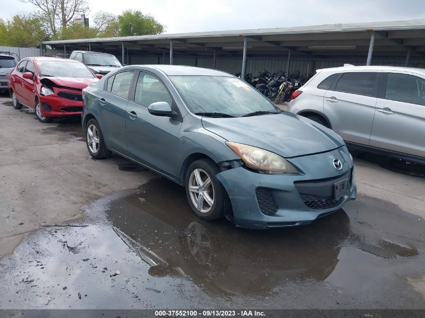 2013 MAZDA MAZDA3 I SV - JM1BL1TG0D1741831