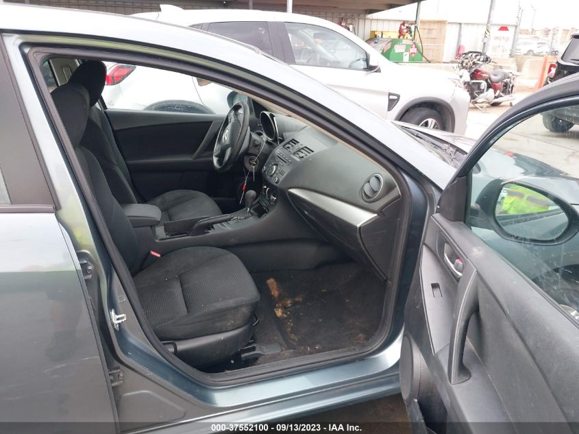 2013 MAZDA MAZDA3 I SV - JM1BL1TG0D1741831