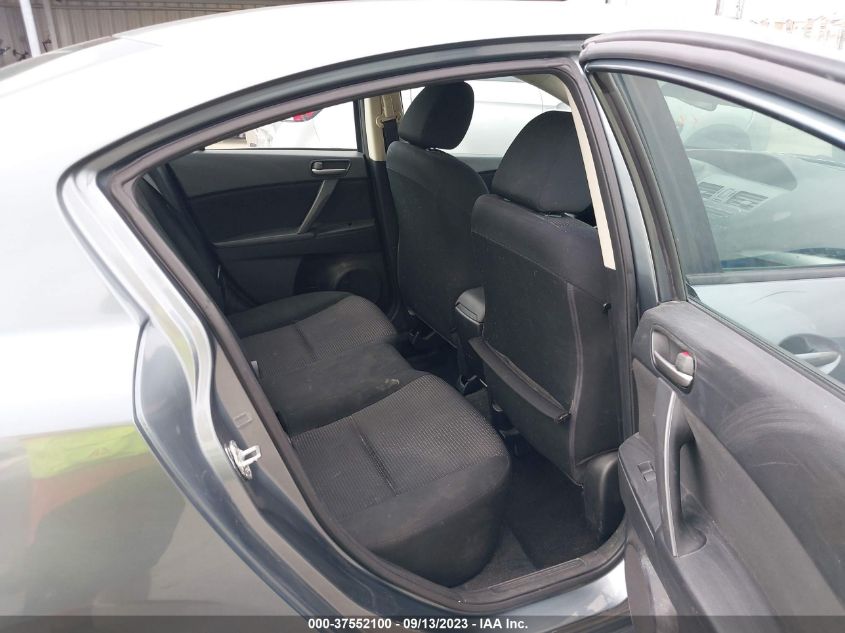 2013 MAZDA MAZDA3 I SV - JM1BL1TG0D1741831