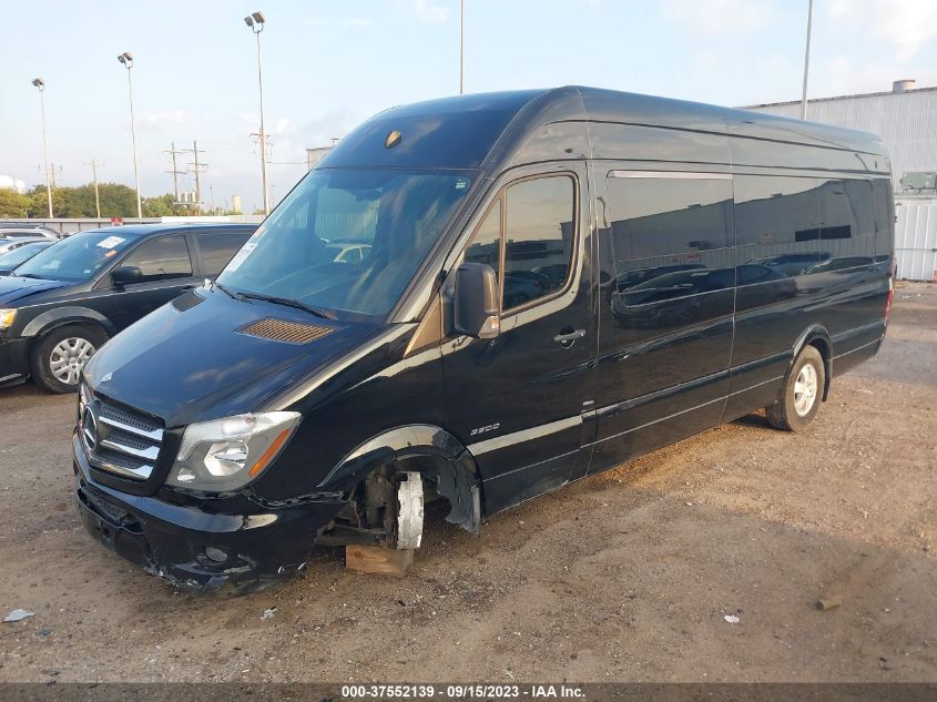 2015 MERCEDES-BENZ SPRINTER 2500 HIGH ROOF - WD3PE8CC2FP116184