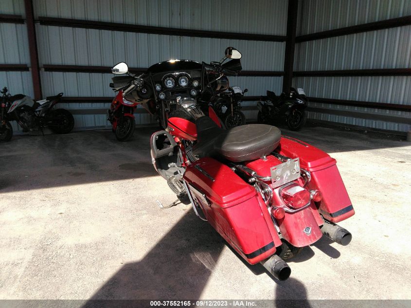 2007 HARLEY-DAVIDSON FLHTCUSE - 1HD1PR8167Y951430