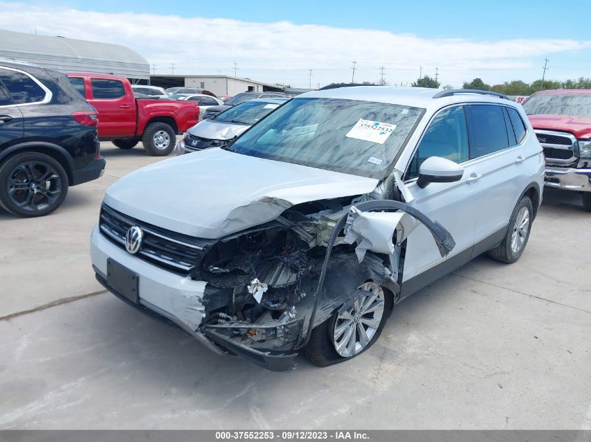 2018 VOLKSWAGEN TIGUAN SEL/SE - 3VV3B7AX7JM147282