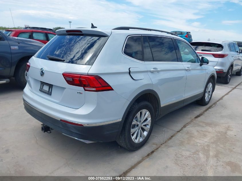 2018 VOLKSWAGEN TIGUAN SEL/SE - 3VV3B7AX7JM147282